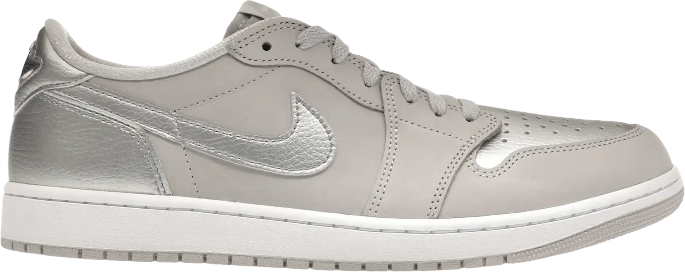 Jordan 1 Low OG Metallic Silver (US 9)